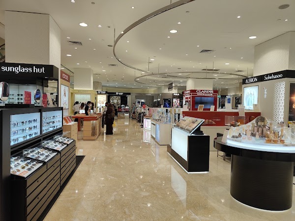 Takashimaya Shopping Centre 4