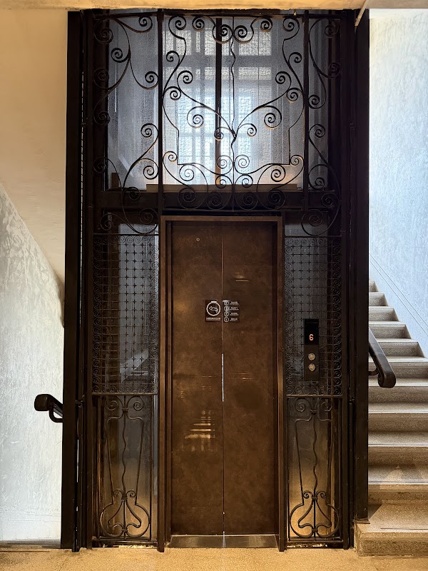 ZHotel The Somekh Building 5