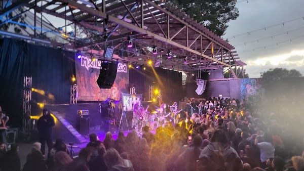 GARDEN AMP 5