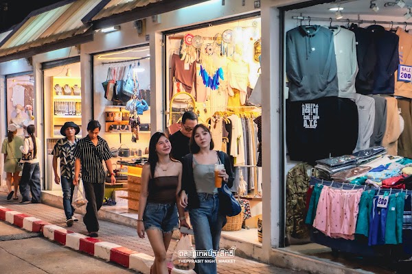 Thepprasit Night Market