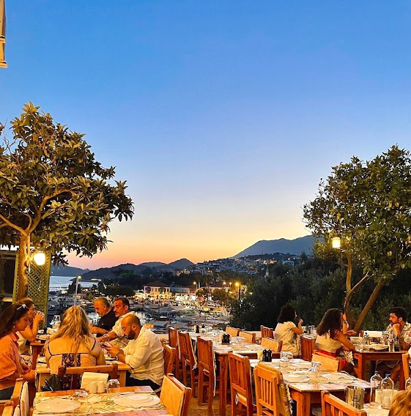 Nazende Restaurant