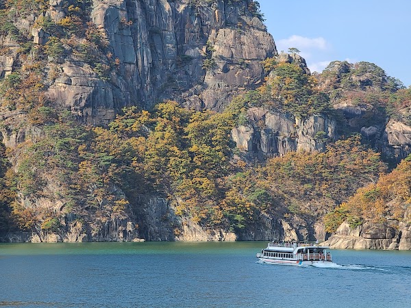Chungju Lake cruise 5