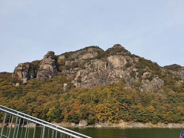 Chungju Lake cruise 3