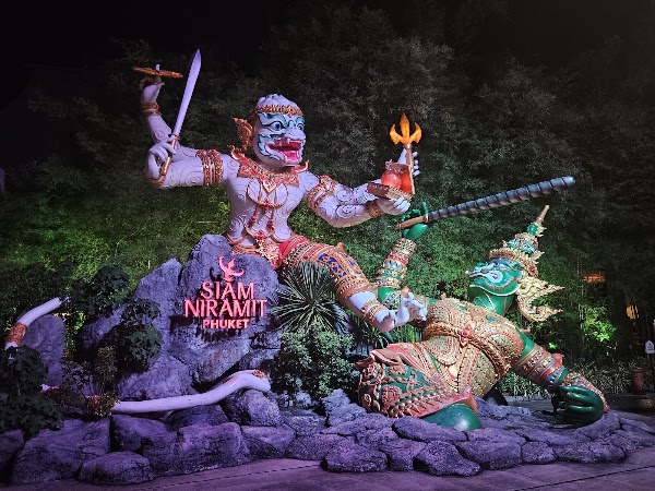 Siam Niramit Phuket 4