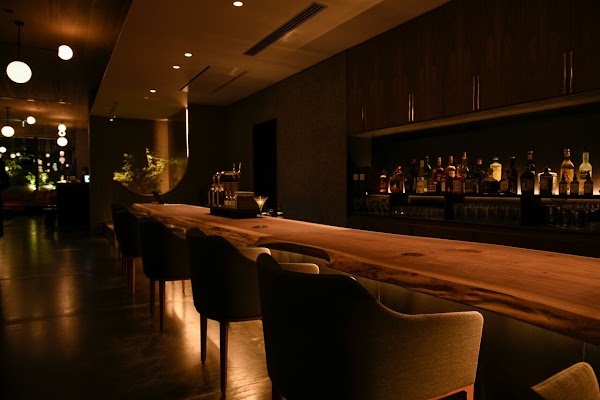 CANATA Lounge Bar