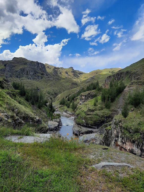 Qeswachaka Peru Tours, Puente Inca, Cusco Tours, Machu Picchu,