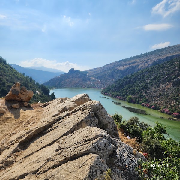 Oyoun Al Samak Lake
