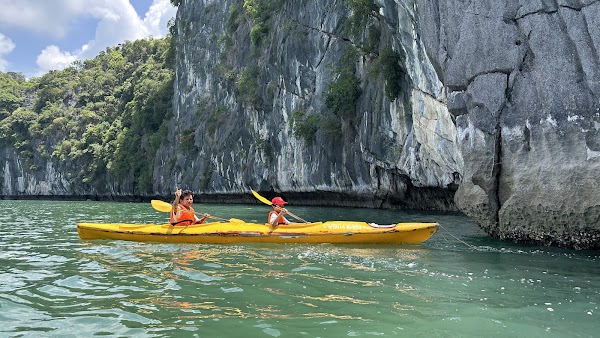 Bãi tắm Vạn Bội 4