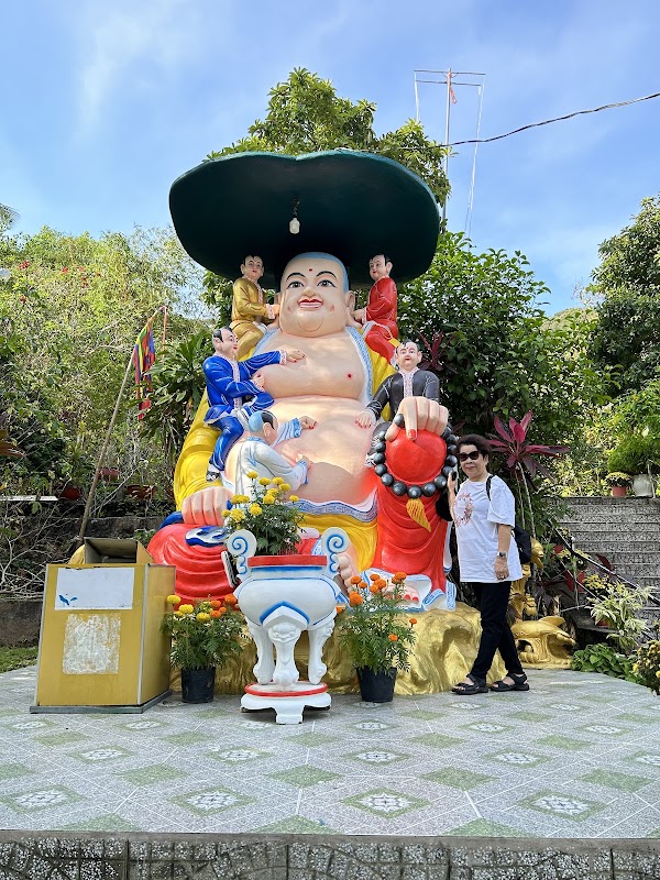 Su Muon Pagoda