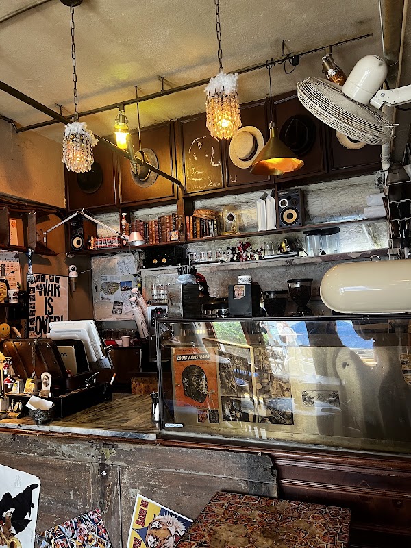 Holangii Cafe 3
