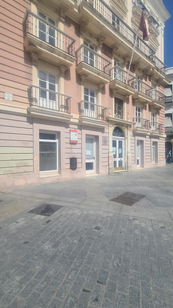 Plaza de San Juan de Dios 4