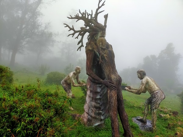 Ponmudi