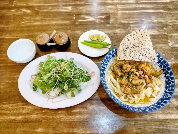 Mỳ Quảng Cô Sáu 3