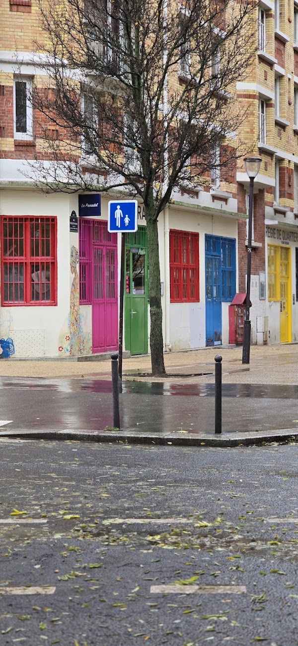 Marché aux puces de la Porte de Vanves 1
