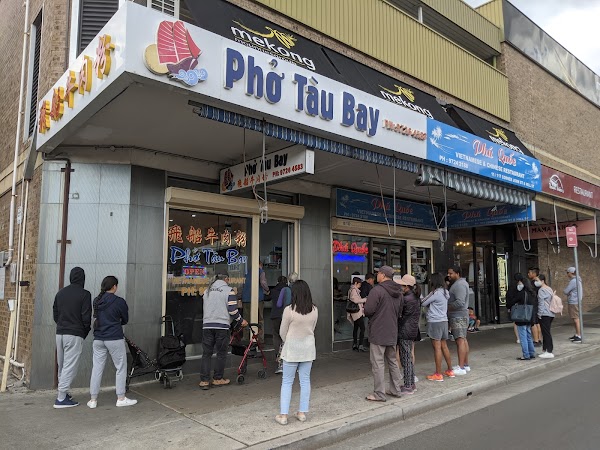 Pho Tau Bay