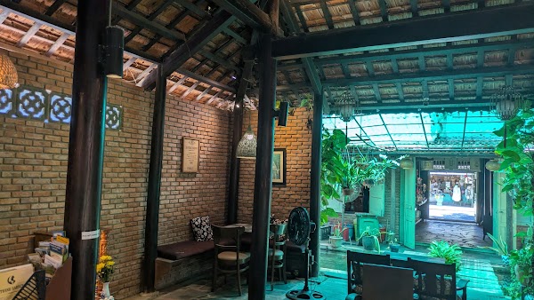 Sound Of Silence Coffee Shop 2