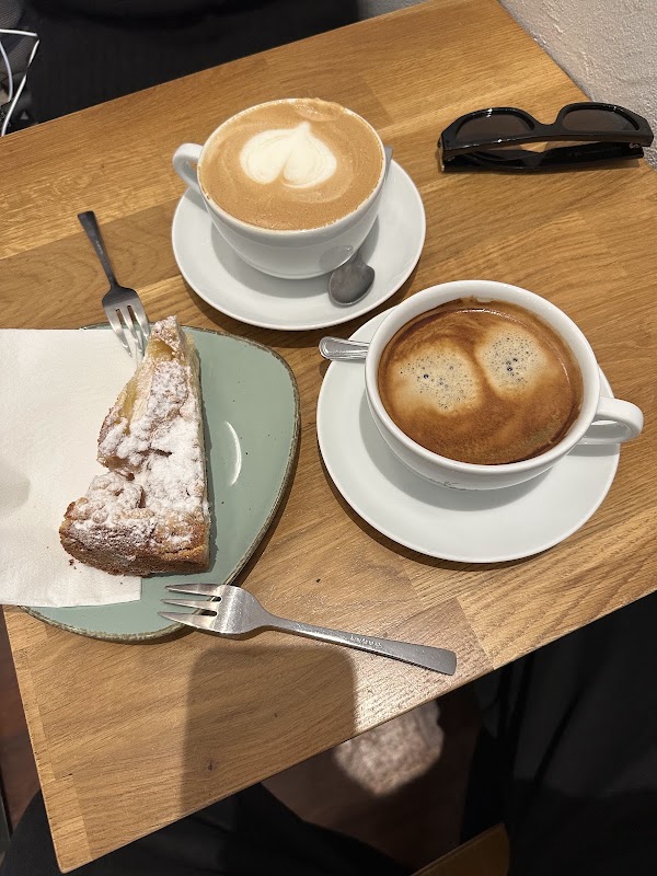 Café Lehel 3