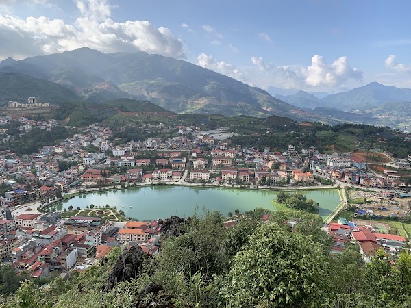 Ham Rong Sa Pa Eco-Tourism Area 4