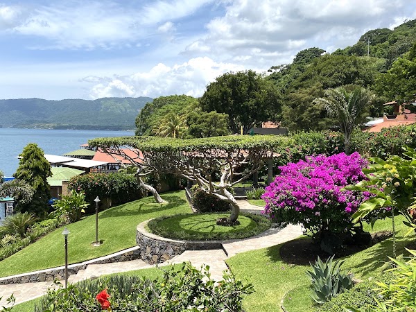 Lago de Coatepeque 3