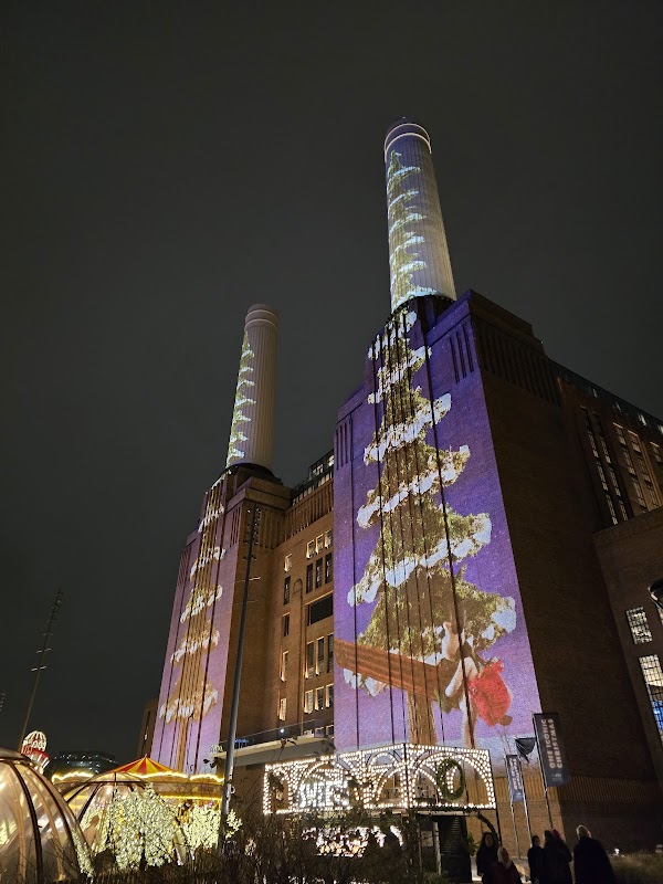 Battersea Power Station Christmas Market 1