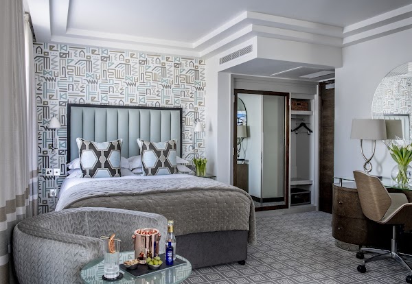 The Marylebone hotel 5
