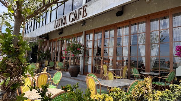 LOVA CAFE