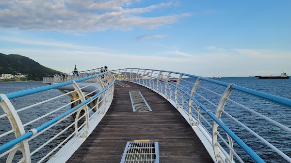 Songdo Cloud Trails 1