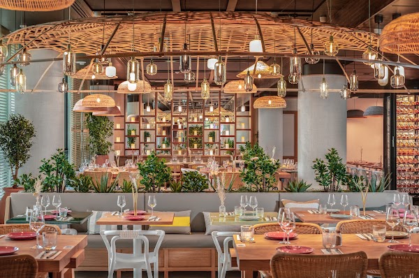ROSE, THE RESTAURANT 1