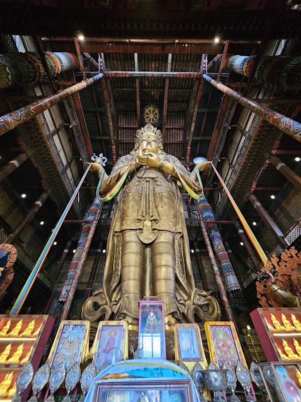 Gandantegchinlen Monastery 4