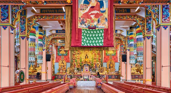 Gandantegchinlen Monastery 2