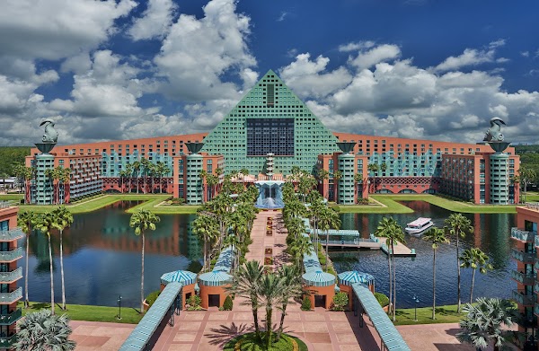 Walt Disney World Dolphin Resort 1