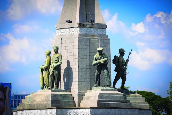 Victory Monument 5