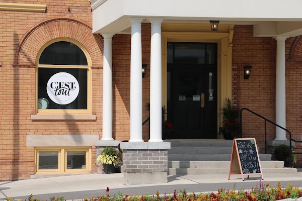 C'est Tout Bakery & Bistro 4