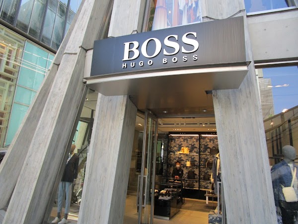 BOSS Omotesando Store 3