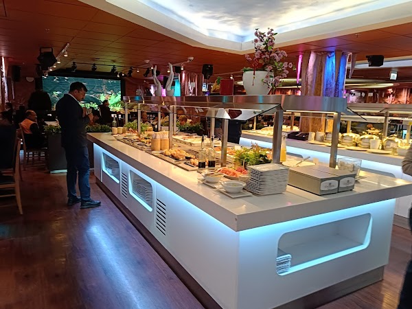 Restaurant Caverna 4