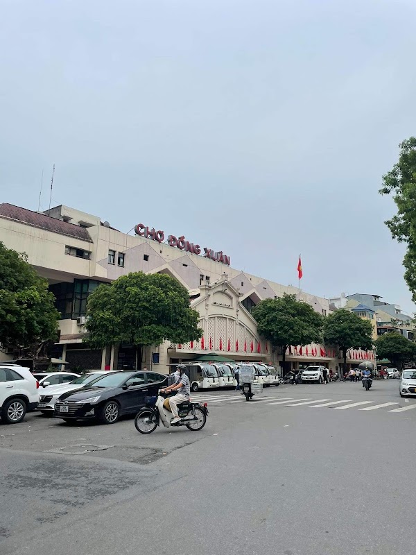 Phố Đồng Xuân