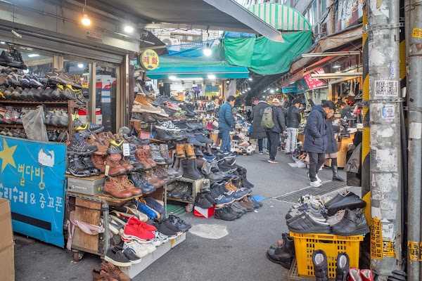 Dongdaemun Shoes Market 5