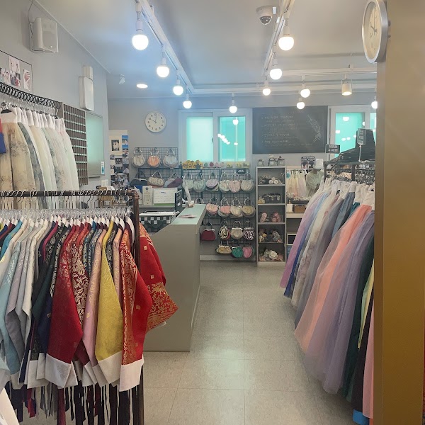 HanbokGirls (hanbok rental) 5