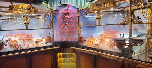 Les Grands Buffets 5