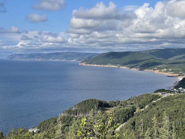 MacKenzie Mountain Look-off - Whales 1