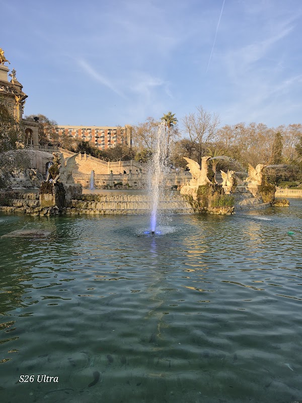 Cascada monumental 4