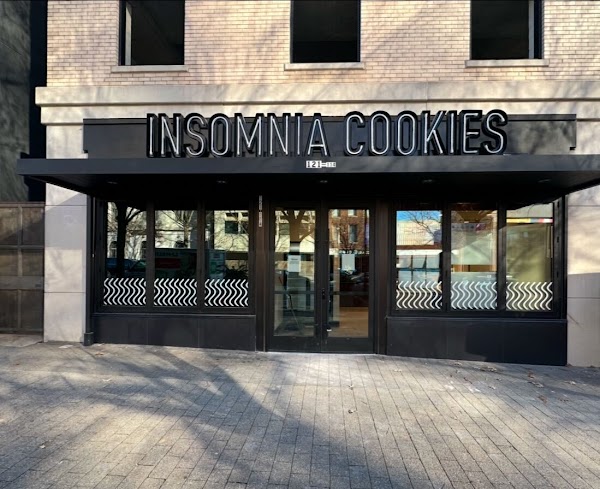 Insomnia Cookies 1