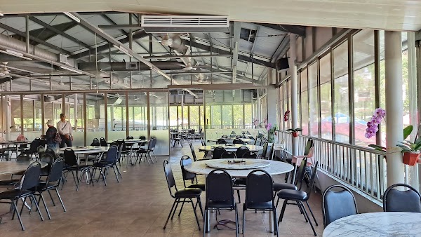 Cui Hu Shuishang Restaurant 1