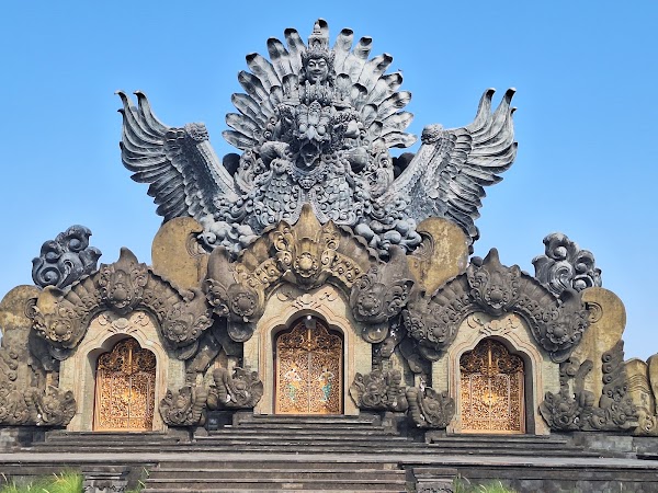 Taman Bung Karno ᬢᬫᬦ᭄ ᬩᬸᬂ ᬓᬃᬡᭀ᭟