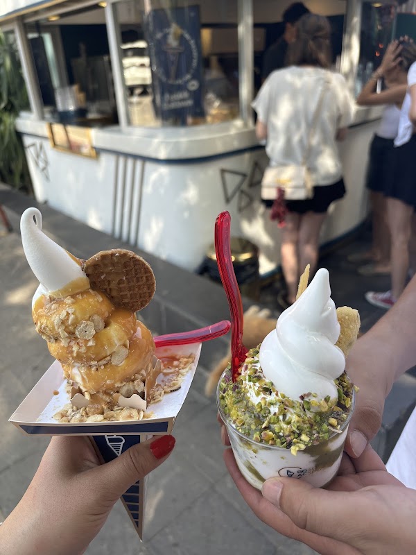 BOAC Soft Serve Kiosk 3