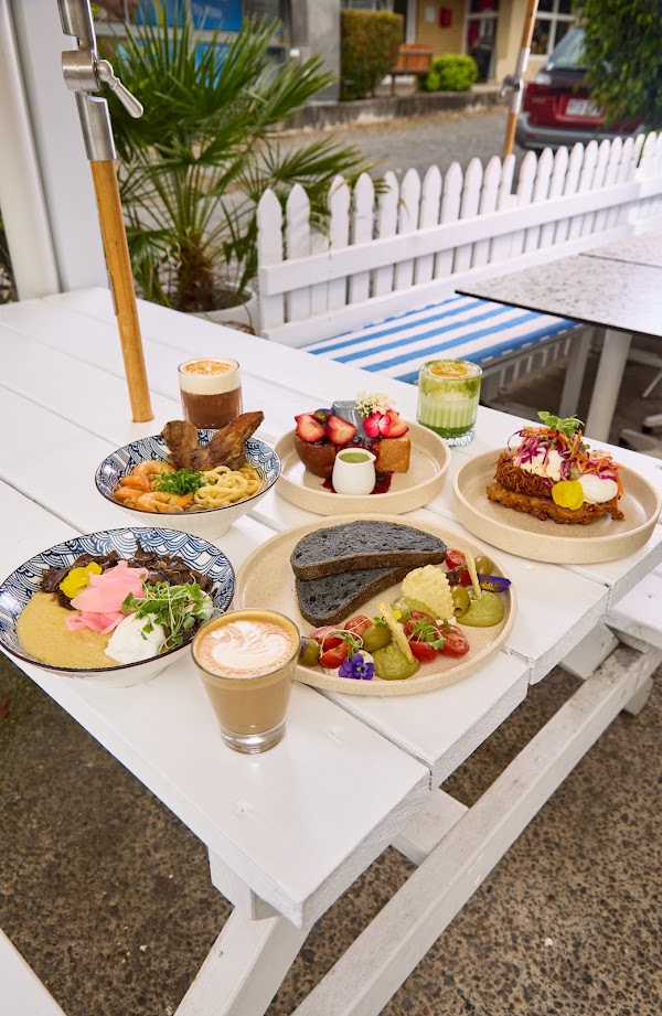 Lamkin Lane Cafe 5