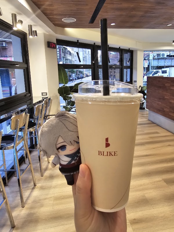 BLIKE Milk Tea Specialty Taipei Yanji Shop 4