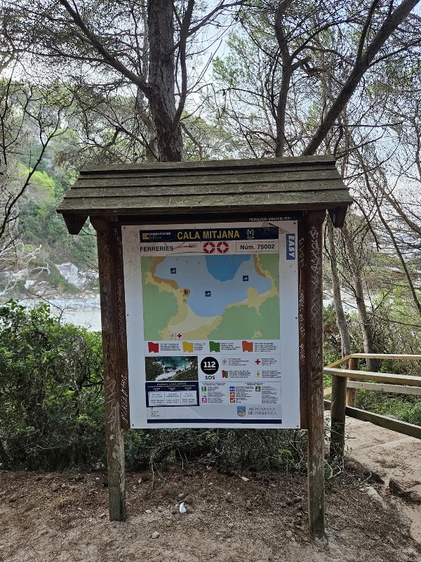Cala Mitjana 2