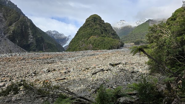 Fox Glacier South Side walk (start point)