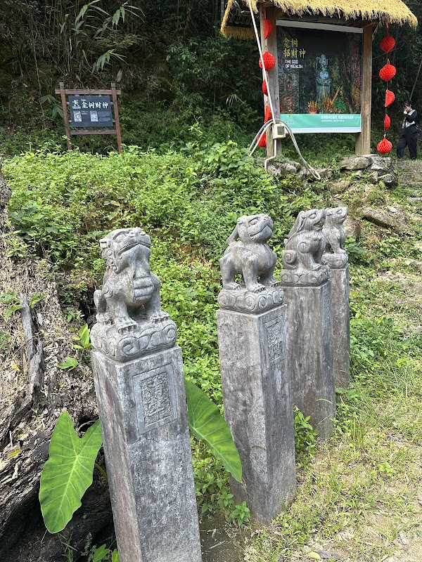 Qianlonggou Grand Waterfall 3